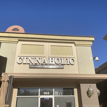 Cinnaholic - Storefront - Desserts Near Me - Corona, California Cinnaholic - Storefront - Desserts Near Me - Corona, California
