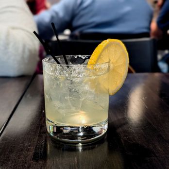 Genisa’s - Cocktail - Wine Bars Near Me - Janesville, Wisconsin