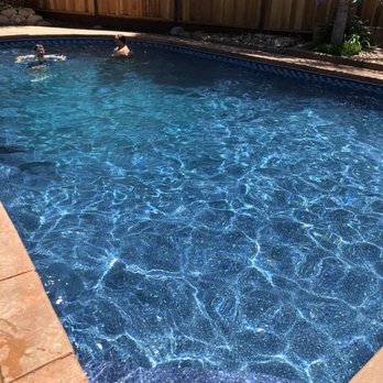 Giant Pool Service - Pool Cleaners Near Me