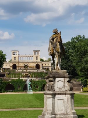 Orangerieschloss by null