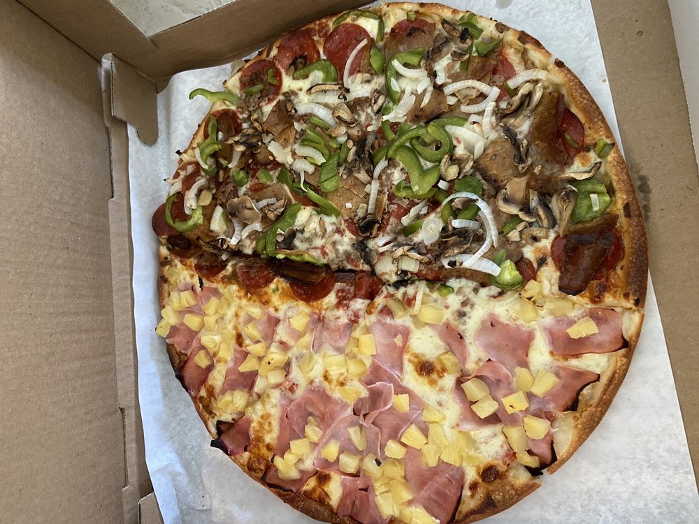 TOWN PIZZA RESTAURANT TEMP. CLOSED Updated September 2024 17