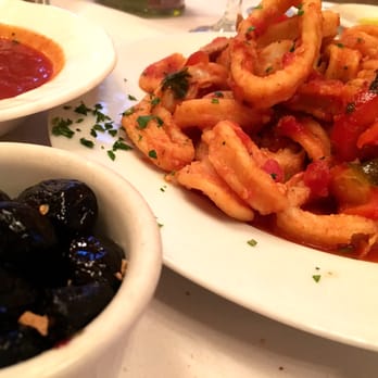 Tre Scalini Restaurant - NY style Calamari—a lit-a-bit of heat-n-a lot of flash' - Italian Near Me - New Haven, Connecticut Tre Scalini Restaurant - NY style Calamari—a lit-a-bit of heat-n-a lot of flash' - Italian Near Me - New Haven, Connecticut