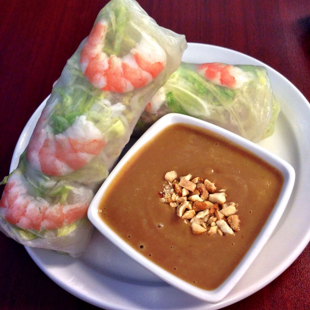 VN Pho - Spring rolls with peanut sauce - Vietnamese Near Me - Wenatchee, Washington VN Pho - Spring rolls with peanut sauce - Vietnamese Near Me - Wenatchee, Washington
