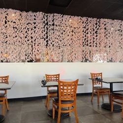 Omo Japanese Ramen & Sushi