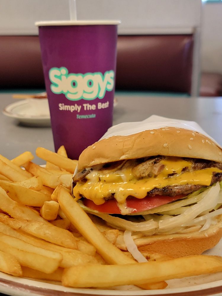 SIGGYS RESTAURANT Updated November 2024 110 Photos & 204 Reviews