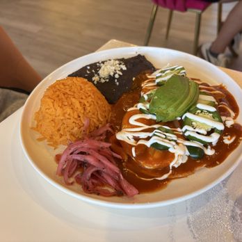 Cafe Carrusel - Huevos rancheros - Breakfast & Brunch Near Me - Santa Rosa, California Cafe Carrusel - Huevos rancheros - Breakfast & Brunch Near Me - Santa Rosa, California