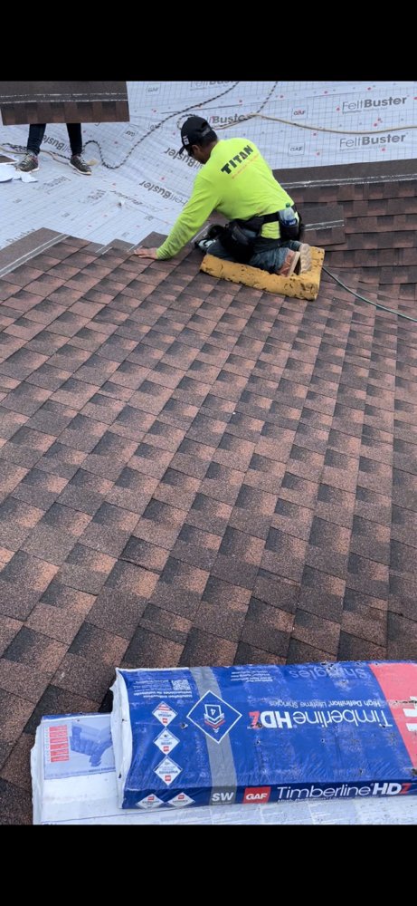 Slide of Akurate Roofing Group