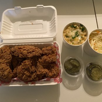 Chen Chens - Chicken Shop Near Me - Toronto, Ontario