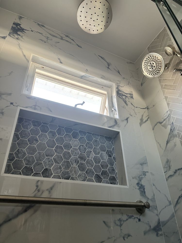 Slide of V and R Home Improvement