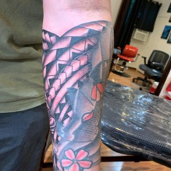 Kukui Street Tattoo - Tattoo Near Me - Kapaa, Hawaii