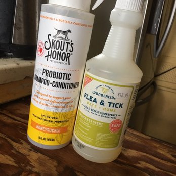 Pet Pantry - Shampoo & conditioner and the flea and tick preventive - Pet Stores Near Me - Signal Hill, California
