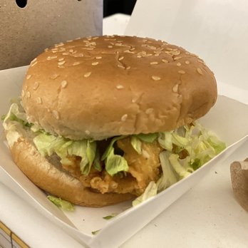 Mary Brown’s - Big Mary chicken sandwich - Fast Food Near Me - Toronto, Ontario
