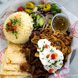 PITA Mediterranean Street Food - Smyrna - Gyro platter