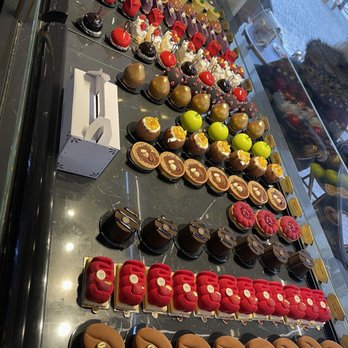 Café 22 - Cafes Near Me - Prague, Puerto Rico