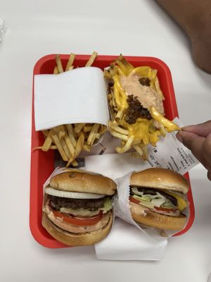 In-N-Out Burger by null