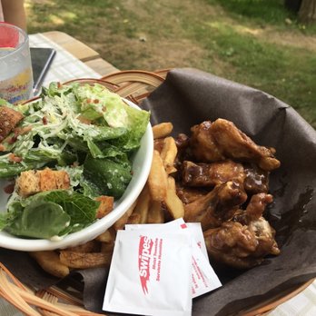 Crow's Nest - Honey garlic wings dinner - Pubs Near Me - Newmarket, Ontario Crow's Nest - Honey garlic wings dinner - Pubs Near Me - Newmarket, Ontario