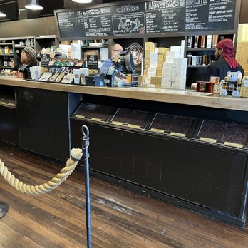 Starbucks - Coffee & Tea Near Me - Seattle, Washington Starbucks - Coffee & Tea Near Me - Seattle, Washington