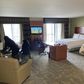 Hampton Inn & Suites Astoria - Lots of room for a family of four - Hotels Near Me - Astoria, Oregon Hampton Inn & Suites Astoria - Lots of room for a family of four - Hotels Near Me - Astoria, Oregon
