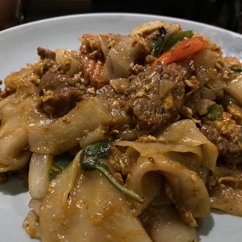 Kin'd - N2. Drunken Noodle - Thai Near Me - Fresh Meadows, New York