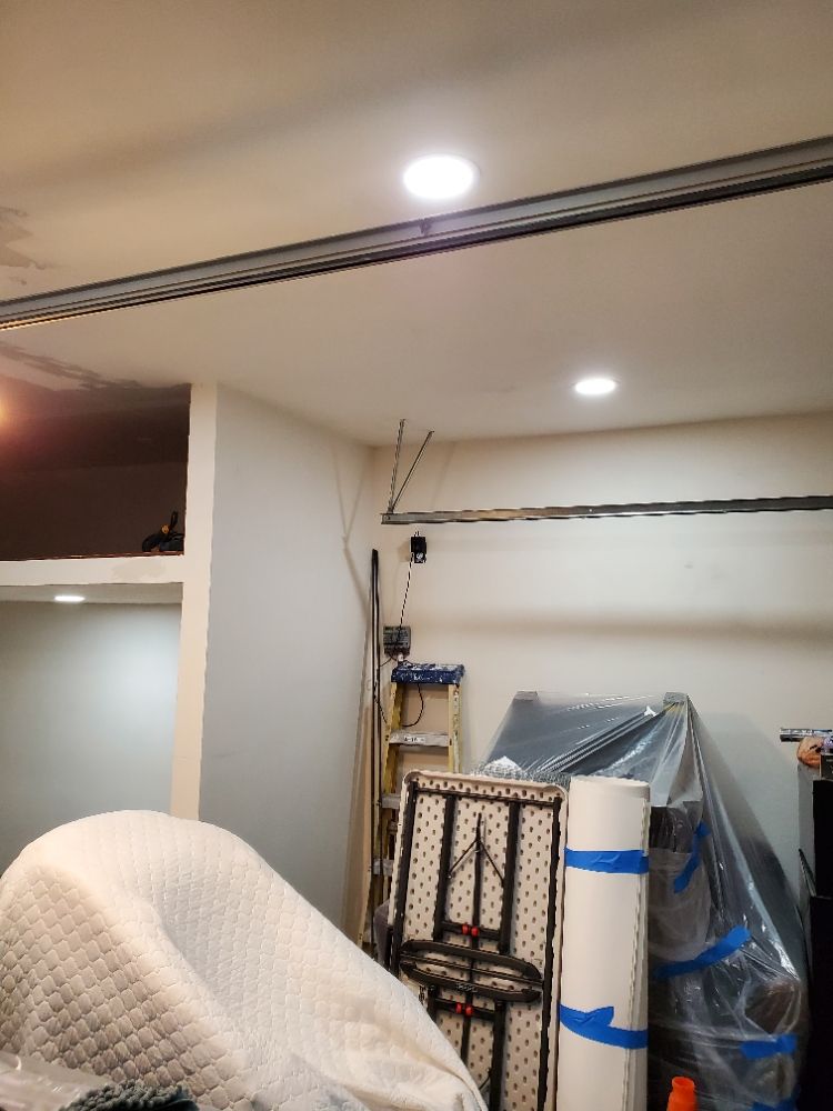 Slide of Juan’s Electric And Handyman