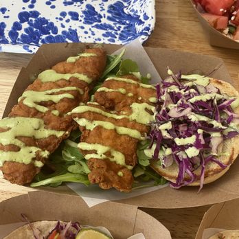SoCal Vibes - Fried chicken salad - New American Near Me - Los Angeles, California SoCal Vibes - Fried chicken salad - New American Near Me - Los Angeles, California