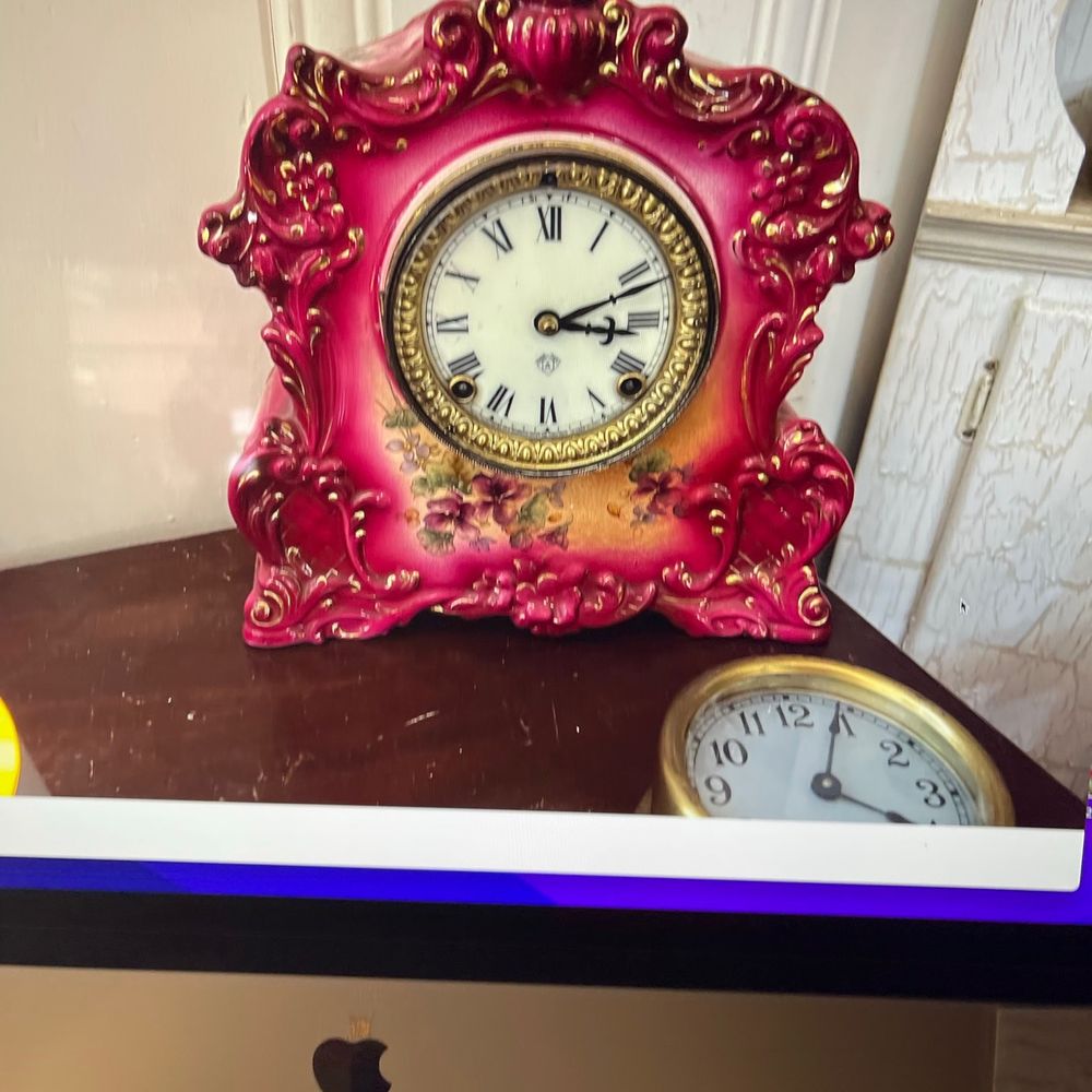 Bellas Antiques - Lots of great stuff! - Antiques Near Me - Lake arrowhead, California