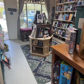 Homeward Books Collective - Bookstores Near Me - Tucson, Arizona Homeward Books Collective - Bookstores Near Me - Tucson, Arizona