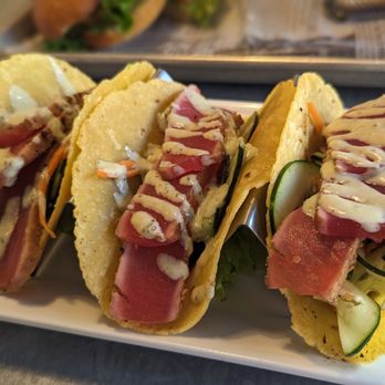 Franny's Farm Table - Ahi fish tacos - American Near Me - Placerville, California