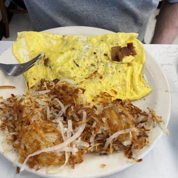 Savoy - Savoy omelette - yum! - New American Near Me - Tulsa, Oklahoma