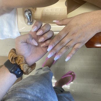 Bellaggio Nail and Spa - Nude - Nail Salons Near Me - Indio, California Bellaggio Nail and Spa - Nude - Nail Salons Near Me - Indio, California