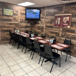 Venecia Italian Restaurant - Inside