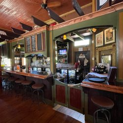 Burgerittoville - The bar area