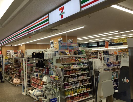 セブンイレブン 7FS奈良県庁店 - Updated December 2025 - 11 Photos