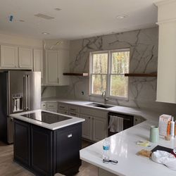 Evangeline Construction