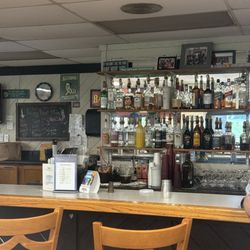 Whistle Stop Restaurant - Full bar