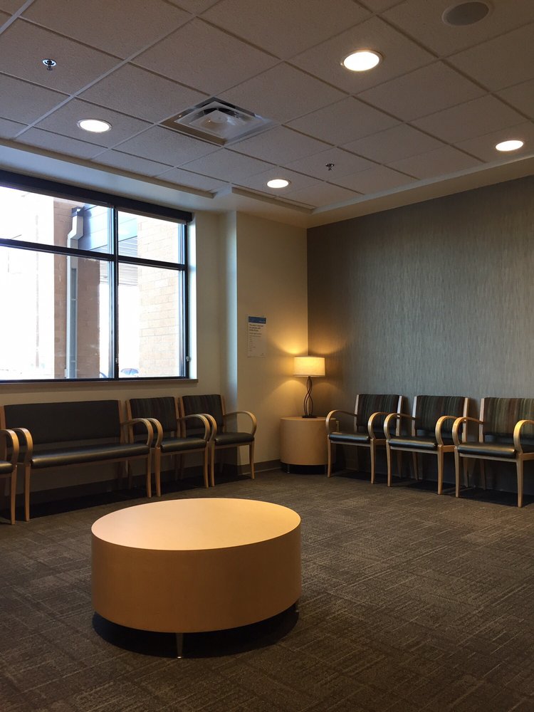 20 Photos 10705 Town Square Professional Building Dr NE, Blaine