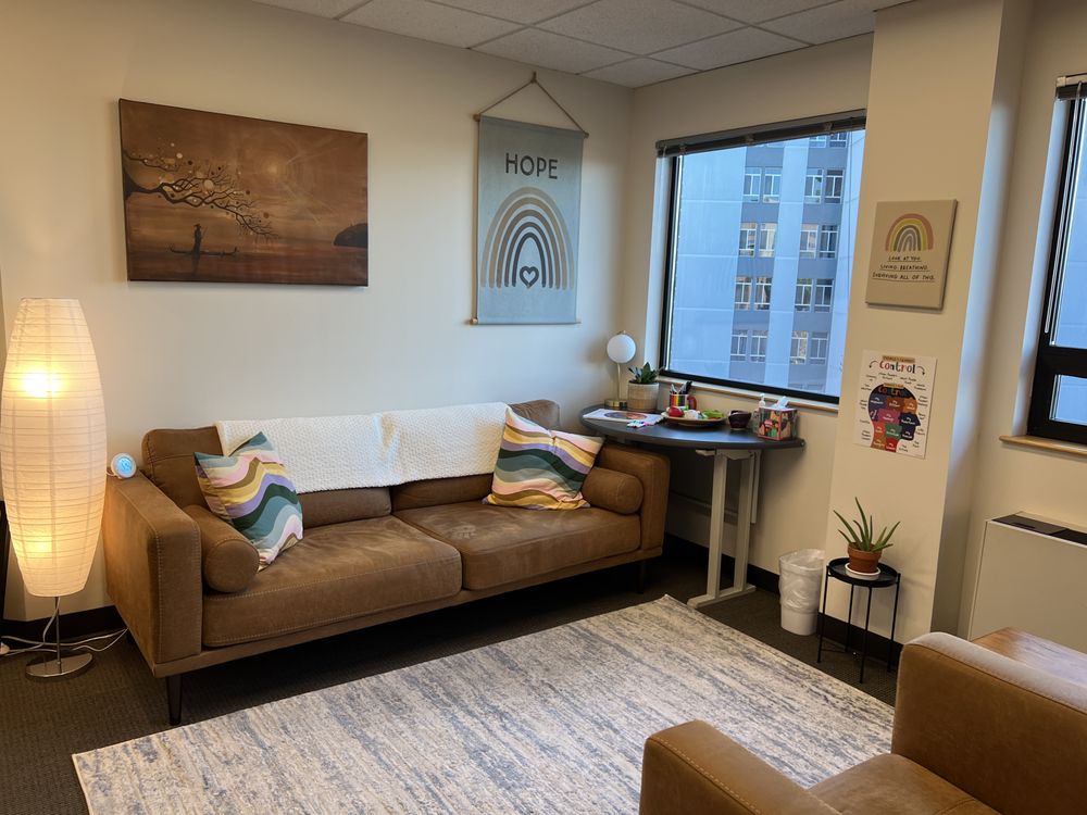 Dow Counseling Services - grief counselor in Denver, CO