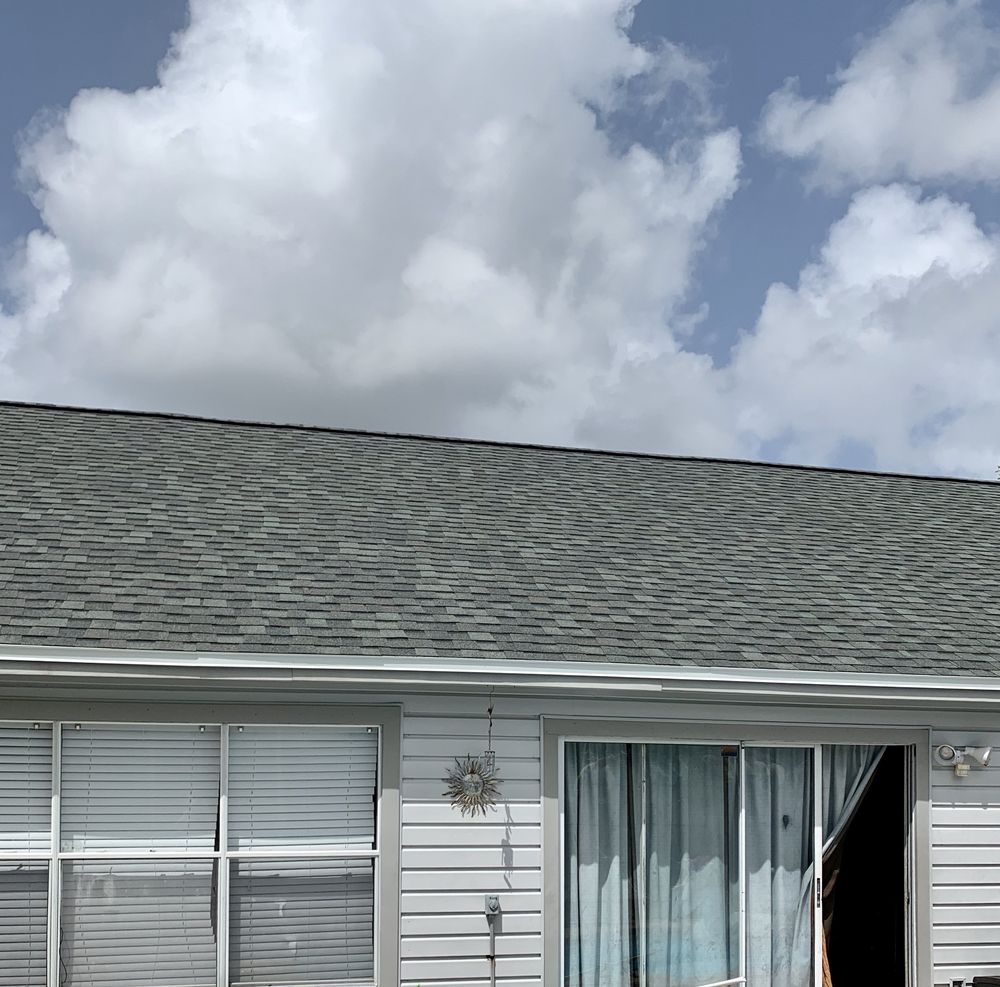 Slide of Pro Roofing & Associate