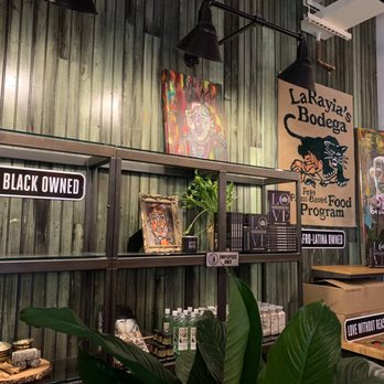 LaRayia’s Bodega - Plant based food products, beauty products, coffees, juices. cloths, candles and Tacos!!! 100% Black Owned!!! - Vegan Near Me - Atlanta, Georgia LaRayia’s Bodega - Plant based food products, beauty products, coffees, juices. cloths, candles and Tacos!!! 100% Black Owned!!! - Vegan Near Me - Atlanta, Georgia
