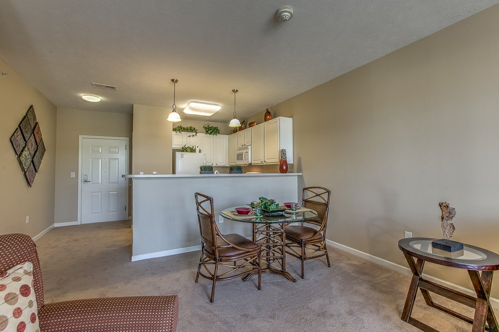 ELK RIDGE VILLAGE SENIOR LIVING Updated September 2024 50 Photos