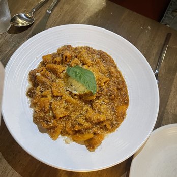 OLIVIA - Mini rigatoni - Italian Near Me - Tampa, Florida OLIVIA - Mini rigatoni - Italian Near Me - Tampa, Florida