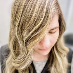 Zoe Beauty Salon - Balayage