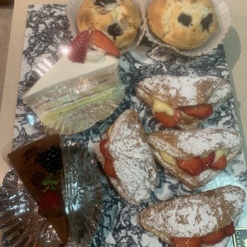 Cream Pan - Bakeries Near Me - Tustin, California Cream Pan - Bakeries Near Me - Tustin, California