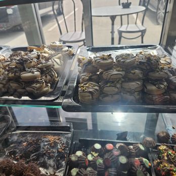 Sultans Gate Roastery - Coffee Roasteries Near Me - Katy, Texas