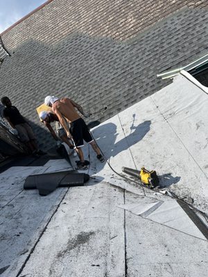 F&M Contractors Logo