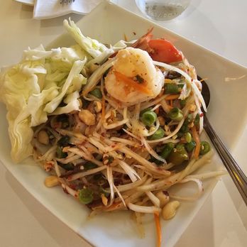Khun 9 Thai Kitchen - Papaya Salad - Thai Near Me - Torrance, California Khun 9 Thai Kitchen - Papaya Salad - Thai Near Me - Torrance, California