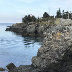 sunset point campground - Tide changes by 25' give or take exposing rock cliffs