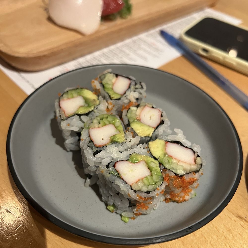 Akino - California RollCalifornia - Sushi Bars Near Me - Elmhurst, New York Akino - California RollCalifornia - Sushi Bars Near Me - Elmhurst, New York