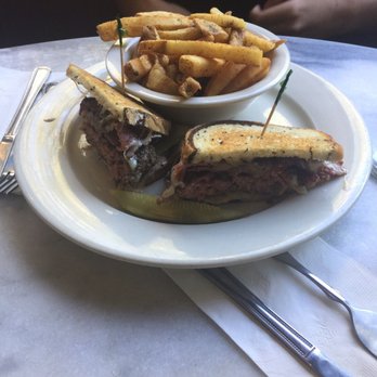Perly's - Patty melt with fries - Delis Near Me - Richmond, Virginia
