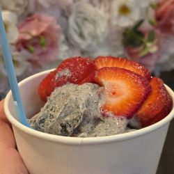 Gelato Bar - Sesame Gelato with strawberries